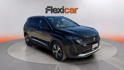Usado Peugeot 5008 Allure 131 CV (96 kW) 2024 Negro SUV
