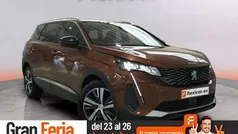 Usado 2023 Peugeot 5008 Allure Monovolumen | 24.690 € (Buen precio)