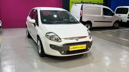 Usado 2010 Fiat Punto Feel Utilitario | 7500 €