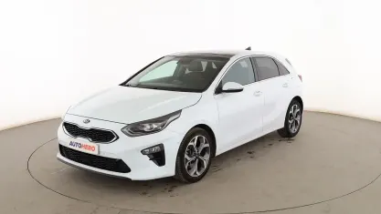 Usado Kia Ceed Launch Edition 120 CV (88 kW) 2018 Blanco Utilitario