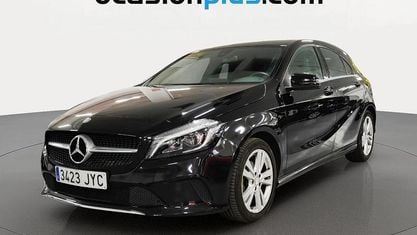 Käytetty Mercedes A200 136 HP (100 kW) 2017 Musta Viistoperä