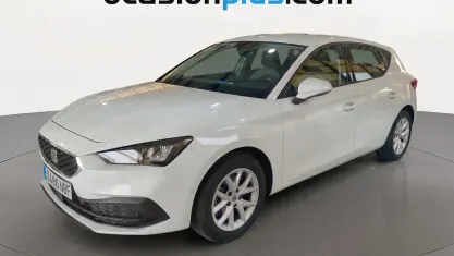 Usado Seat Leon Style 150 CV (110 kW) 2025 Blanco Utilitario
