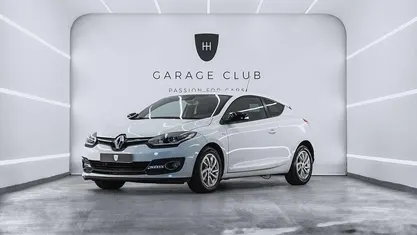 Usado Renault Mégane LIMITED 115 CV (84 kW) 2014 Blanco Coupe