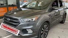 Usado 2017 Ford Kuga ST-Line SUV | 9990 € (Super precio)