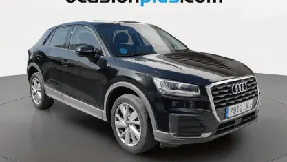 Usado Audi Q2 Advanced Plus 116 CV (85 kW) 2021 Negro SUV