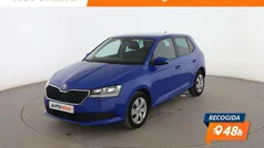 Azul Usado 2020 Skoda Fabia Ambition Berlina | 10.299 € (Buen precio)