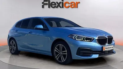 Usado BMW 118 140 CV (102 kW) 2021 Azul Utilitario