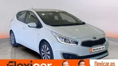 Blanco Usado 2017 Kia Ceed GT Berlina | 9890 € (Buen precio)