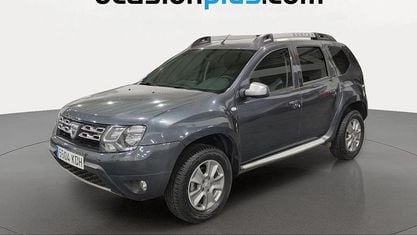 Käytetty Dacia Duster Lauréate 110 HP (80 kW) 2017 Harmaa Katumaasturi