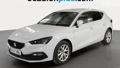 Usado Seat Leon Style 116 CV (85 kW) 2025 Blanco Utilitario
