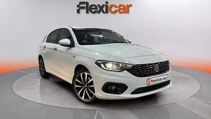 Usado Fiat Tipo Lounge 95 CV (69 kW) 2020 Berlina