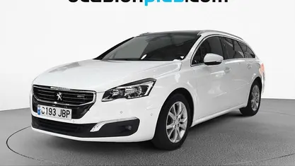 Usado Peugeot 508 SW Allure 150 CV (110 kW) 2014 Blanco Familiar