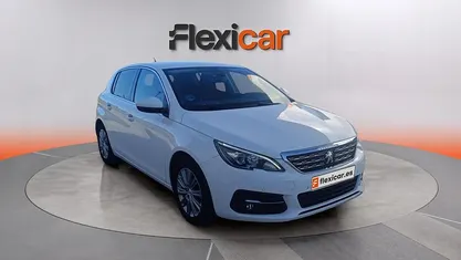 Usado Peugeot 308 Allure 131 CV (96 kW) 2020 Utilitario