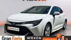 Blanco Usado 2021 Toyota Corolla Active Berlina | 19.490 € (Buen precio)