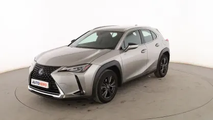 Usado Lexus UX 250h Business Edition 178 CV (130 kW) 2019 Gris SUV