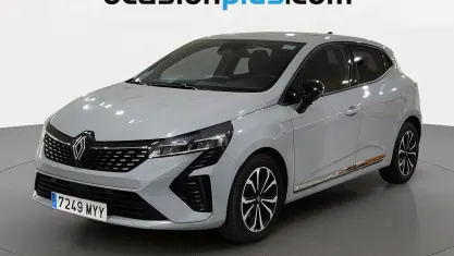 Usado Renault Clio Techno 91 CV (66 kW) 2025 Gris Utilitario