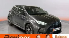 Usado 2022 Toyota Yaris Hybrid Plus Berlina | 20.470 € (Precio justo)