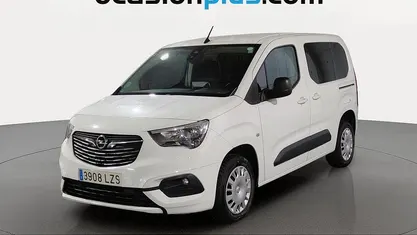 Usado Opel Combo Life Business Edition 102 HP (75 kW) 2022 Branco Van