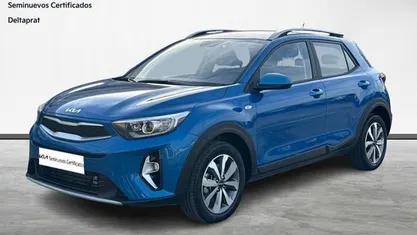Usado Kia Stonic 101 CV (74 kW) 2024 Azul SUV