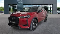 Rojo Usado 2024 DS Automobiles DS3 Crossback E-Tense Opera SUV | 25.950 €