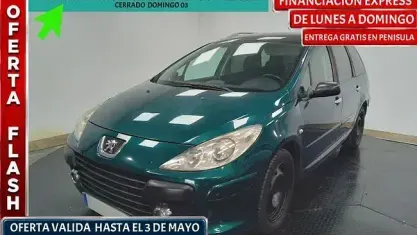 Begagnad Peugeot 307 110 HK (80 kW) 2005 Grön Halvkombi
