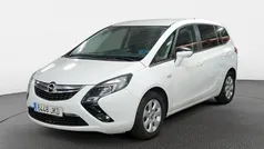 Blanco Usado 2015 Opel Zafira Tourer Expression Monovolumen | 12.400 € (Precio justo)