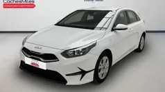 Usado 2024 Kia Ceed Berlina | 20.490 € (Precio justo)