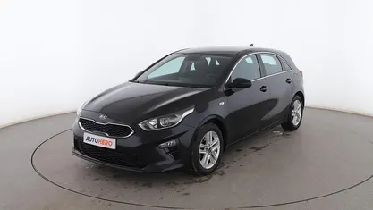 Negro Usado 2021 Kia Ceed Utilitario | 14.899 € (Precio justo)