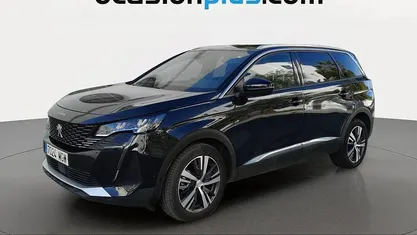 Usado Peugeot 5008 Allure 131 CV (96 kW) 2023 Negro SUV