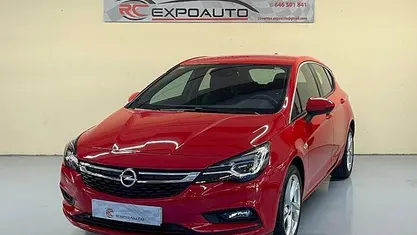 Usado 2016 Opel Astra Excellence Berlina | 12.990 € (Precio justo)