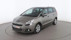 Gris Usado 2013 Peugeot 5008 Allure Monovolumen | 11.499 € (Precio justo)