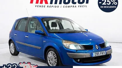 Usado Renault Scénic II Dynamique 132 CV (97 kW) 2007 Bronce Monovolumen