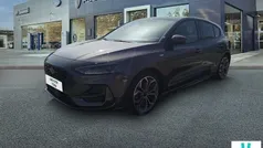 Gris Usado 2023 Ford Focus ST-Line X | 20.500 € (Buen precio)