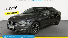 Gris Usado 2021 VW Passat Executive Berlina | 19.490 € (Precio justo)