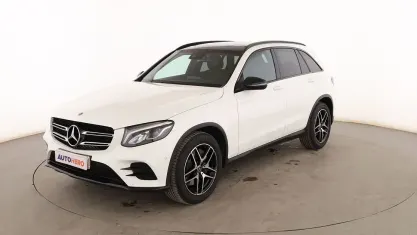 Usado Mercedes GLC220 AMG line 170 CV (125 kW) 2018 Blanco SUV