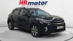 Usado 2022 Kia Stonic SUV | 14.950 € (Precio justo)