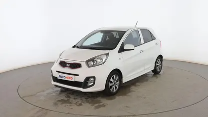 Usado Kia Picanto Urban 70 CV (51 kW) 2015 Blanco Utilitario