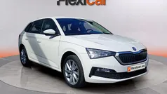 Blanco Usado 2023 Skoda Scala Ambition Utilitario | 13.990 € (Buen precio)