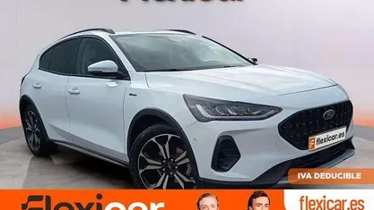 Usado Ford Focus Active 155 CV (114 kW) 2023 Blanco Berlina