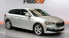 Usado 2021 Skoda Scala Ambition Utilitario | 13.990 € (Precio justo)