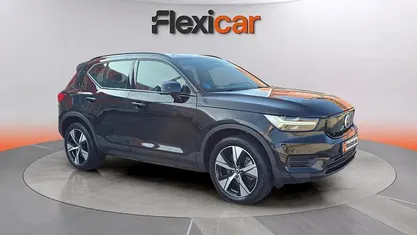 Usado Volvo XC40 Core 169 kW (231 CV) 2022 Negro SUV