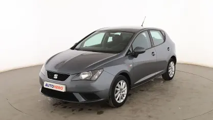 Usado Seat Ibiza Reference 75 CV (55 kW) 2017 Gris Berlina