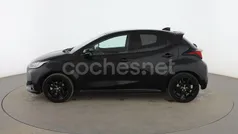 Usado 2024 Toyota Yaris Hybrid Style Berlina | 22.399 € (Precio justo)