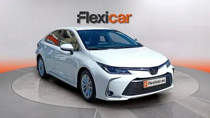 Usado Toyota Corolla Active 140 CV (102 kW) 2023 Berlina