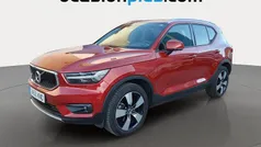 Rojo Usado 2018 Volvo XC40 Momentum SUV | 24.082 € (Buen precio)