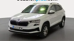 Blanco Usado 2024 Skoda Karoq Selection SUV | 25.355 € (Buen precio)