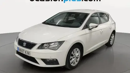 Usado Seat Leon Style 110 CV (80 kW) 2019 Blanco Utilitario