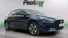 Azul Usado 2024 Hyundai i30 Berlina | 18.790 € (Precio justo)