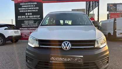 Usado VW Caddy 102 CV (75 kW) 2020 Blanco Monovolumen
