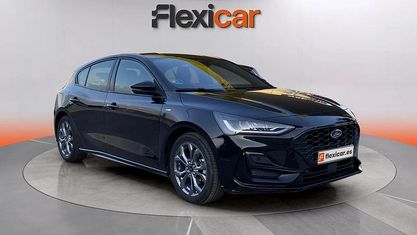 Käytetty Ford Focus ST-Line 125 HP (91 kW) 2023 Musta Sedan